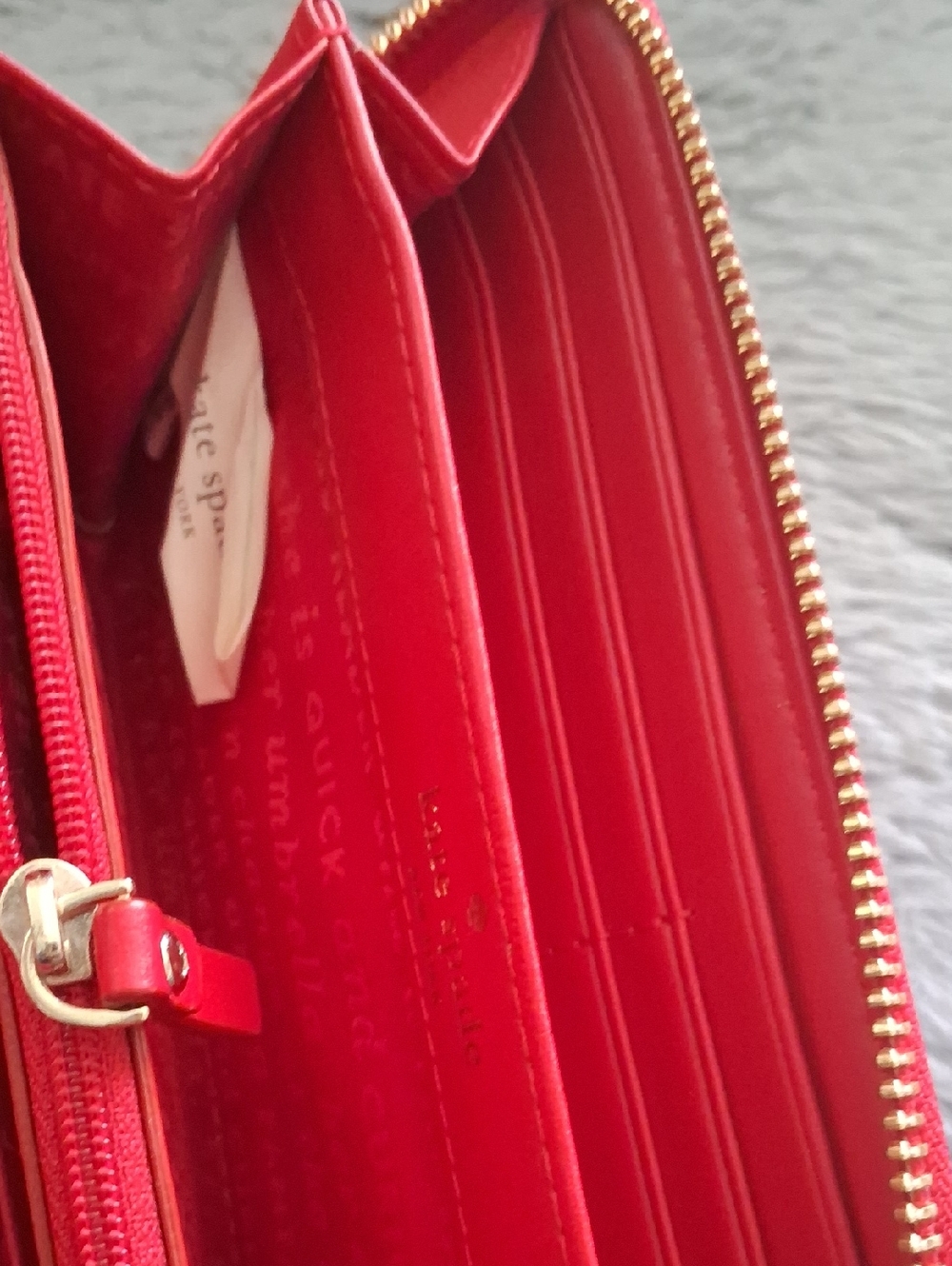 Kate spade Pink and Red Heart Print Zip Wallet,Excellent Condition🎉🎉🎉🎉🎉 - Picture 4 of 9